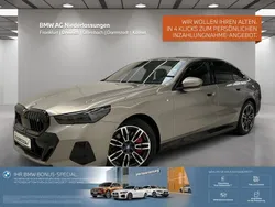Grau Gebraucht 2024 BMW i5 M Sport Limousine | 60.870 €