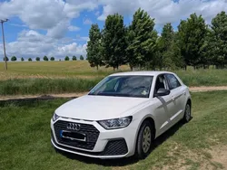 Weiß Gebraucht 2023 Audi A1 Sportback Sport Kleinwagen | 20.200 € (Guter Preis)