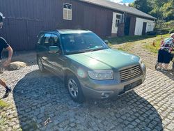 Grün Gebraucht 2007 Subaru Forester SUV | 4.700 €