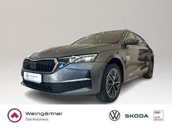 Grau Gebraucht 2024 Skoda Octavia Selection Kombi | 43.900 €