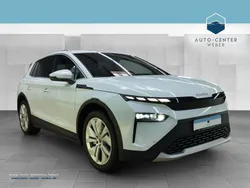 Moonweiß perleffekt Gebraucht 2025 Skoda Elroq SUV | 45.260 € (Fairer Preis)