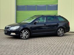 Schwarz Gebraucht 2013 Skoda Octavia Style Kombi | 6.995 € (Superpreis)