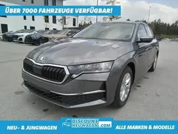 Graphitegrau metallic Neu 2024 Skoda Octavia Selection Kombi | 32.590 € (Fairer Preis)
