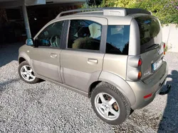 Beige Gebraucht 2011 Fiat Panda 4x4 Cross Kleinwagen | 8.700 € (Fairer Preis)