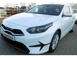 Carraraweiß Gebraucht 2024 Kia Ceed 2 Limousine | 27.990 € (Fairer Preis)