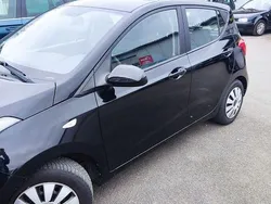 Schwarz Gebraucht 2016 Hyundai i10 Kleinwagen | 7.800 € (Fairer Preis)