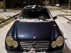 Blau Gebraucht 2002 Mercedes C200 Coupé | 1.100 € (Guter Preis)