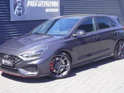 Shadow grey / sol Gebraucht 2022 Hyundai i30 N Performance Limousine | 32.990 € (Fairer Preis)