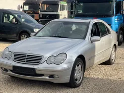 Mercedes C240