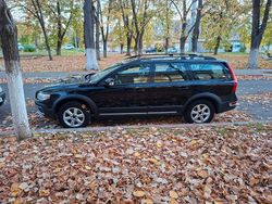 Schwarz Gebraucht 2010 Volvo XC70 Limousine | 5.900 €