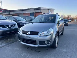 Grau Gebraucht 2008 Suzuki SX4 Club Limousine | 5.350 € (Fairer Preis)