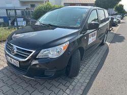 Schwarz Gebraucht 2010 VW Routan Van / Kleinbus | 4.500 €