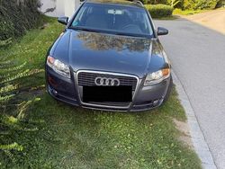 Grau Gebraucht 2006 Audi A4 Kombi | 2.700 € (Fairer Preis)