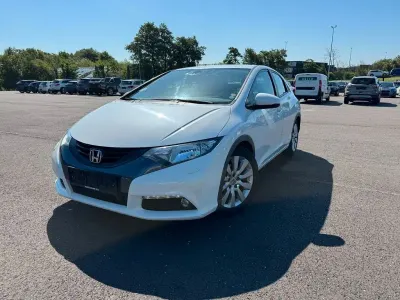 Gebraucht Honda Civic Sport 141 PS (103 kW) 2013 Weiß Limousine