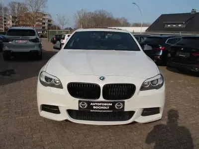 Gebraucht BMW M550 Performance 381 PS (280 kW) 2014 Weiß Limousine