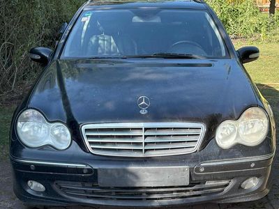 Mercedes C230