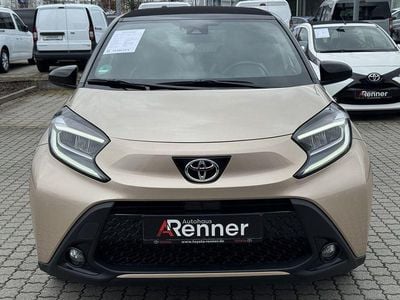 Usata Toyota Aygo X Style 72 CV (52 kW) 2022 Beige SUV