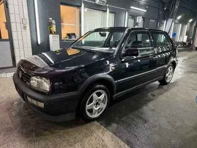 Gebraucht VW Golf III GTI 115 PS (84 kW) 1994 Schwarz Limousine