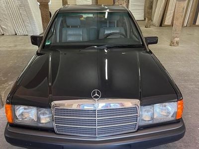Usata Mercedes 190 136 CV (100 kW) 1991 Nero Berlina