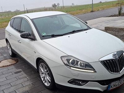 Weiß Gebraucht 2009 Lancia Delta Kleinwagen | 5.300 € (Etwas zu teuer)