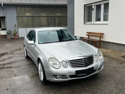 Gebraucht Mercedes E200 184 PS (135 kW) 2006 Grau Limousine