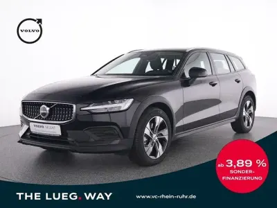 Gebraucht Volvo V60 CC Plus 197 PS (144 kW) 2023 Schwarz Kombi