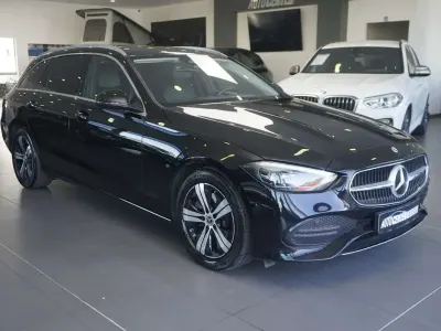 Gebraucht Mercedes C220 197 PS (144 kW) 2023 Schwarz  unilack Kombi