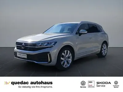 Gebraucht VW Touareg R-line 231 PS (169 kW) 2024 Beige SUV