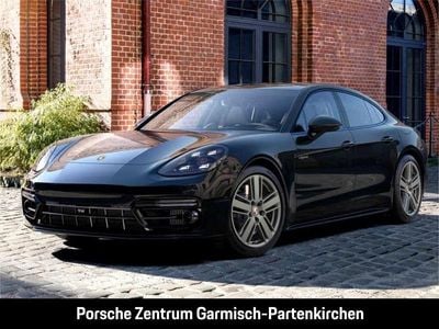 Porsche Panamera 4