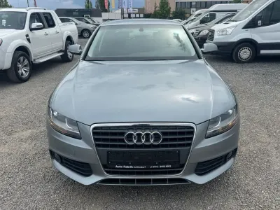 Gebraucht Audi A4 Sport 160 PS (117 kW) 2009 Grau Limousine