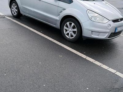 Second-hand Ford S-MAX S 140 CP (102 kW) 2008 Gri Monovolum
