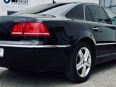 Second-hand VW Phaeton 239 CP (175 kW) 2011 Negru Berlinǎ