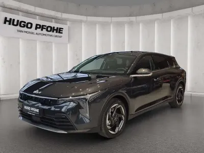 Neu Kia K4 Spirit 150 PS (110 kW) 2025 Interstellar grau metallic Limousine