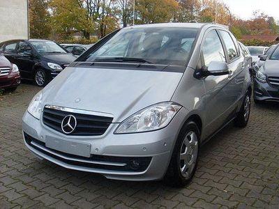 Silber Gebraucht 2012 Mercedes A160 Limousine | 7.990 € (Fairer Preis)