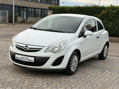 Weiß Gebraucht 2011 Opel Corsa Selection Kleinwagen | 3.499 € (Etwas zu teuer)