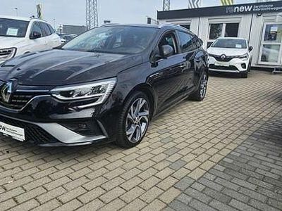 Blackpearlschwarz (metallic) Gebraucht 2021 Renault Mégane IV R.S. Kombi | 17.990 € (Etwas zu teuer)