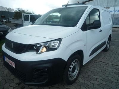 Gebraucht Peugeot Partner Premium 131 PS (96 kW) 2022 Van / Kleinbus