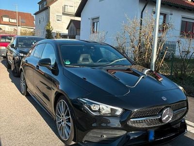 Gebraucht Mercedes CLA200 Shooting Brake AMG line 150 PS (110 kW) 2019 Schwarz Kombi