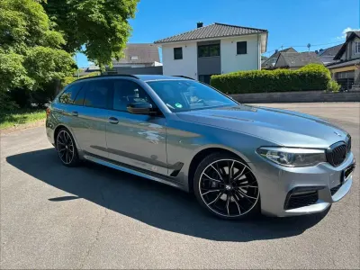 Gebraucht BMW 530 Performance 265 PS (194 kW) 2018 Silber Kombi