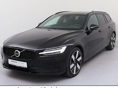 Schwarz Gebraucht 2025 Volvo V60 Plus Kombi | 40.950 € (Superpreis)