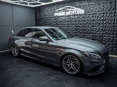 Grau Gebraucht 2017 Mercedes C63 AMG AMG Limousine | 42.400 € (Fairer Preis)