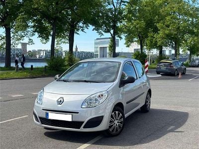 Gebraucht Renault Twingo Authentique 58 PS (42 kW) 2009 Kleinwagen