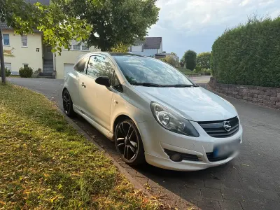 Gebraucht Opel Corsa OPC 80 PS (58 kW) 2009 Weiß Kleinwagen