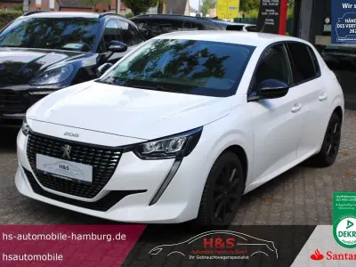 Gebraucht Peugeot 208 Allure 102 PS (75 kW) 2023 Lack weiss banquise/typ aussenverkleidung spiegel flach standard Kleinwagen
