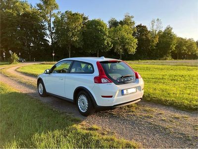 Volvo C30