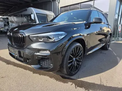 Gebraucht BMW X5 Sport Line 400 PS (294 kW) 2020 Black sapphire metallic (metallic) SUV