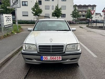 Mercedes C180