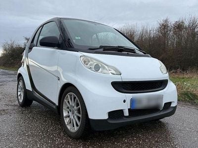 Weiß Gebraucht 2009 Smart ForTwo Coupé Pure Coupé | 3.000 € (Fairer Preis)