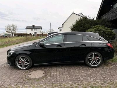 Usata Mercedes CLA200 136 CV (100 kW) 2018 Nero Berlina