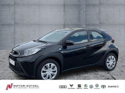 Neu Toyota Aygo X Business Edition 72 PS (52 kW) 2025 Black mica / ink SUV